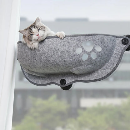 chat dans le hamac pour chat endormie
